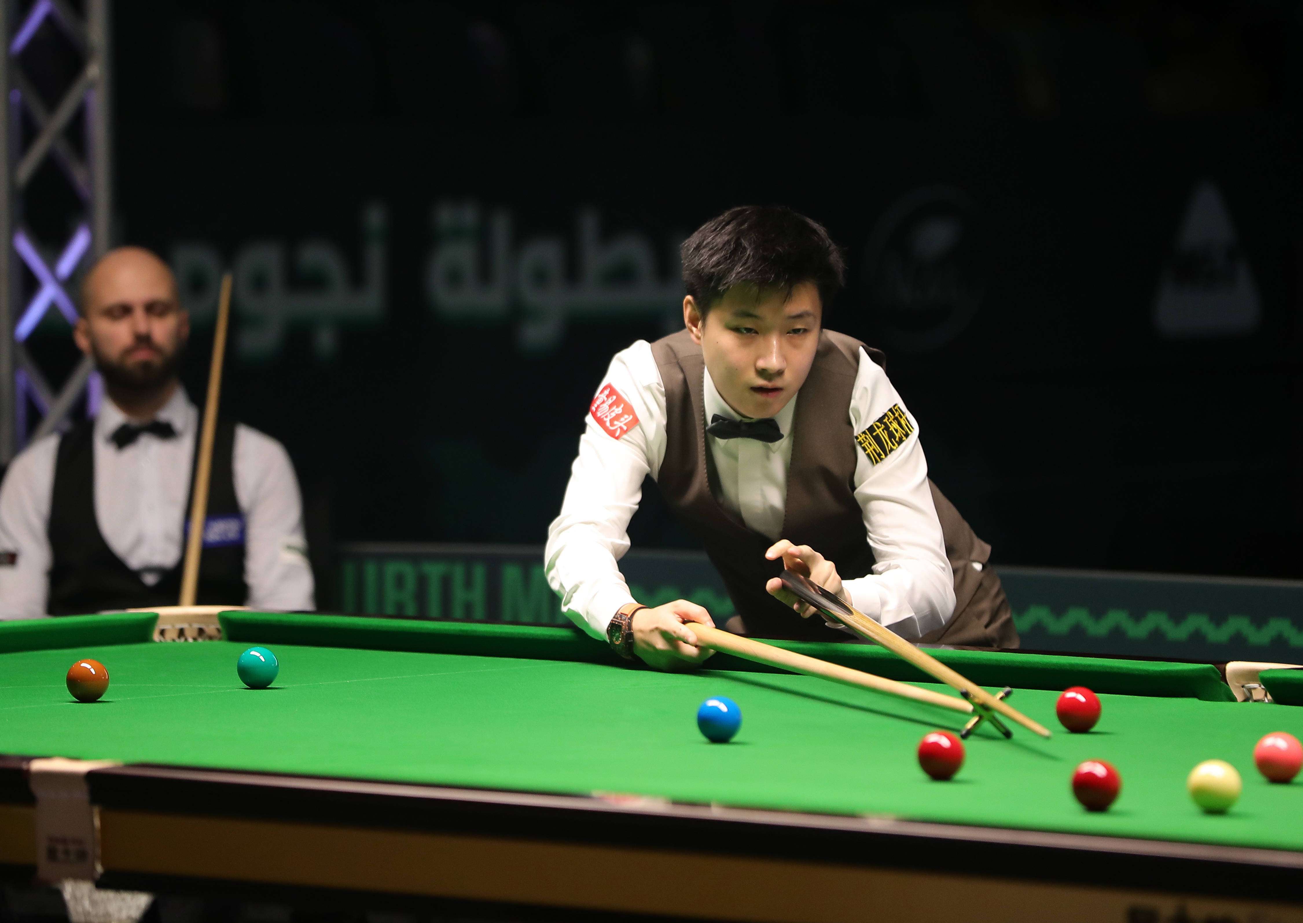 功的足球队 功的足球队