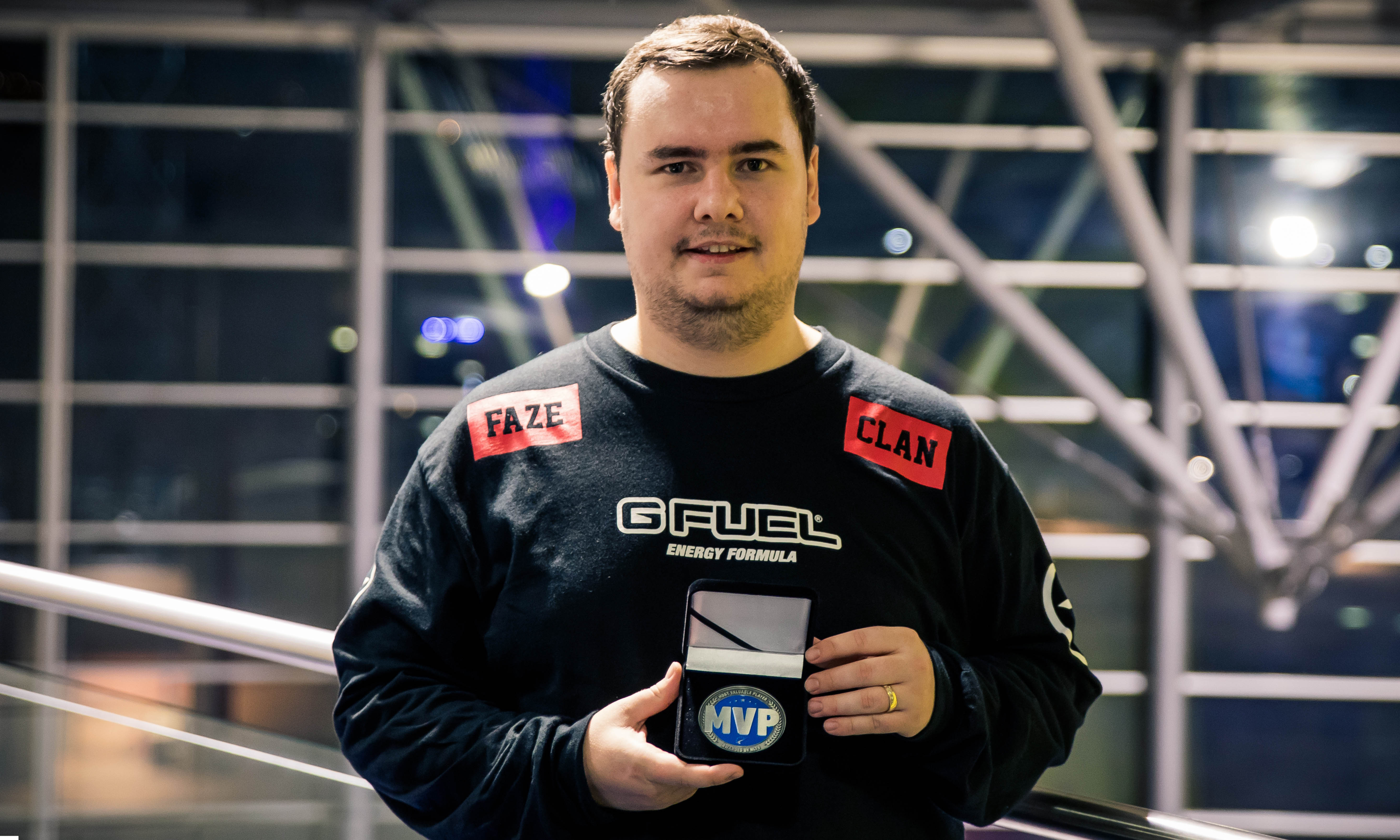 目可能扰动 目可能扰动