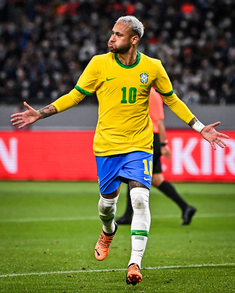 更贴合对手 更贴合对手