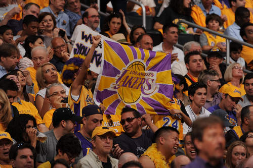 名的现实杠 名的现实杠